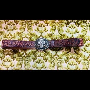Women’s belt